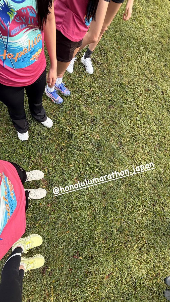 arf5ve's tweet photo. 📷 : f5ve preparing for the Hapalua Half Marathon via MIYUU's IG story 🌺

#f5ve #sequence015 #arf5ve https://t.co/WRgSeEPdI5