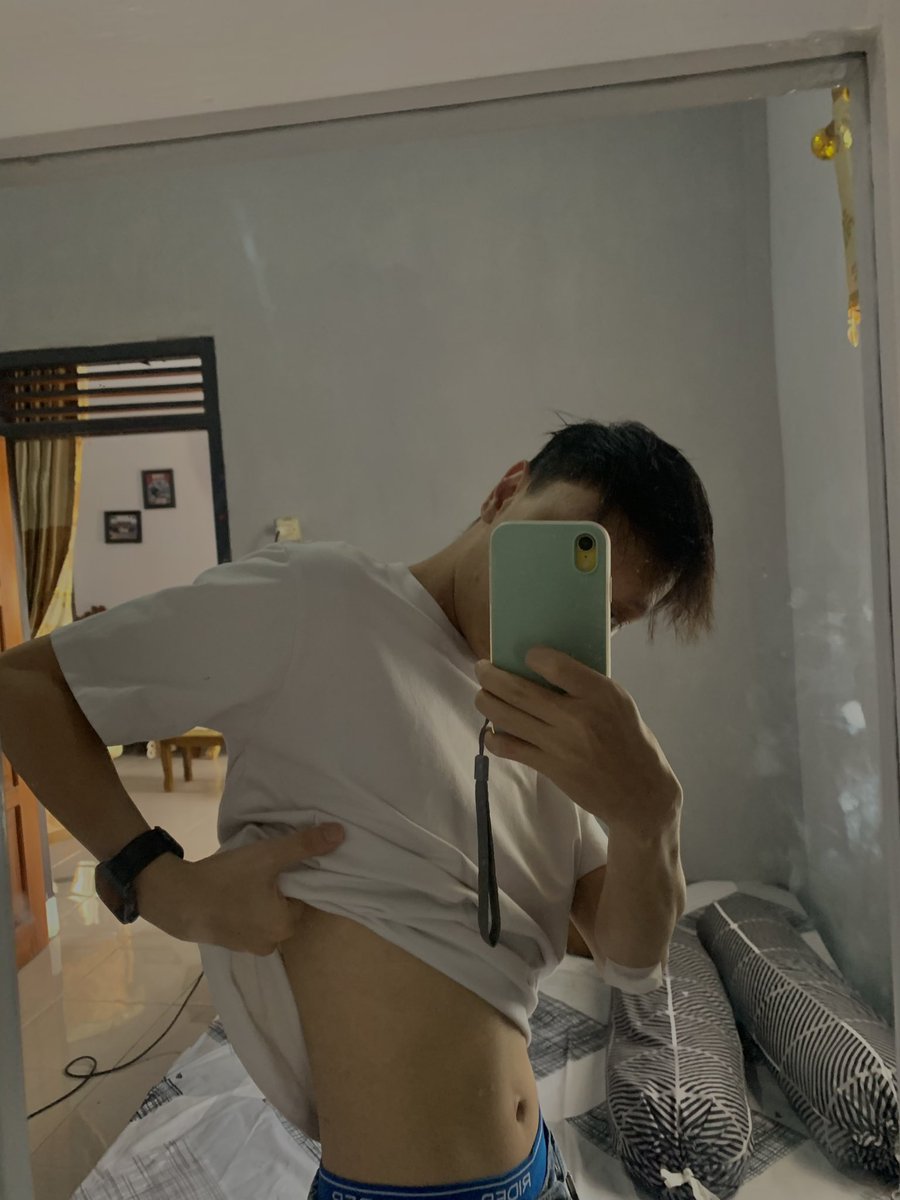 halfsatan tweet media