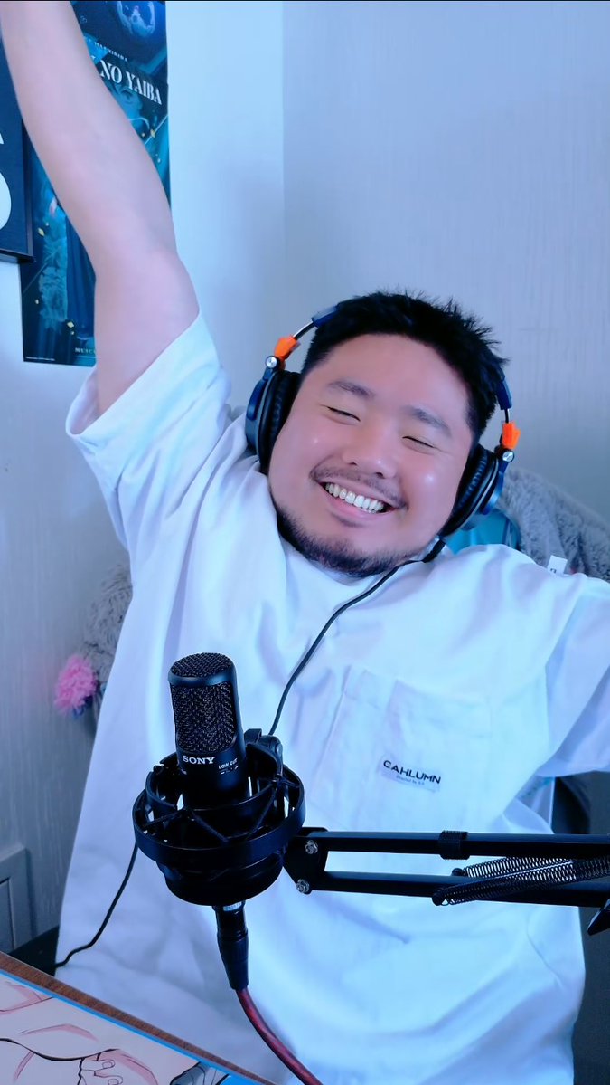 Hairy walker tweet media