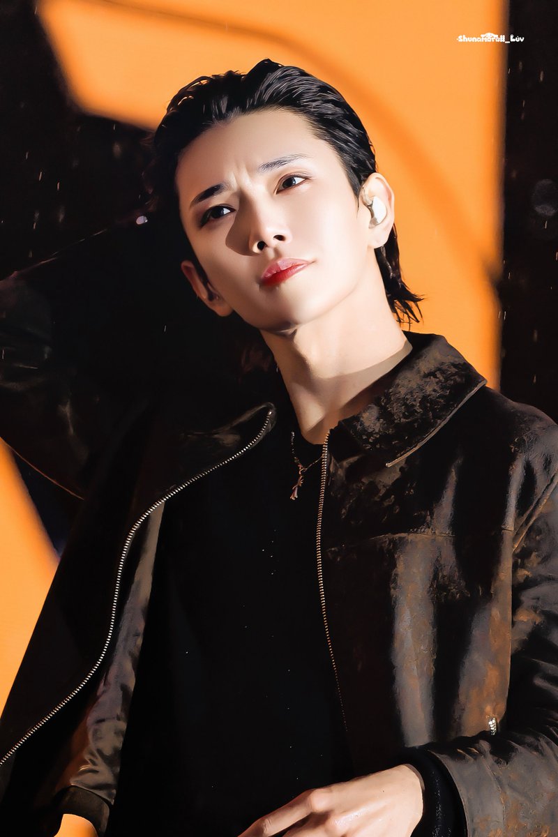 𝑺𝒉𝒖𝒏𝒂𝒎𝒐𝒓𝒐𝒍𝒍_𝑳𝒖𝒗 tweet media