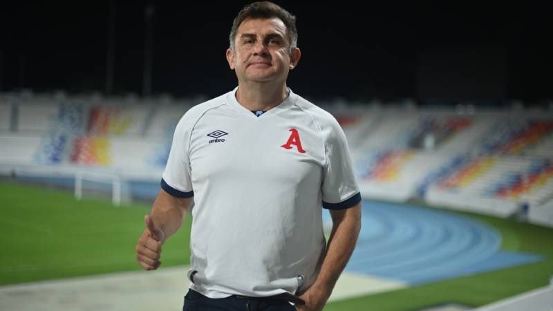 Alianza Shitpost tweet media