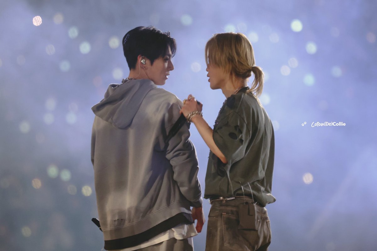 ikisskoomi's tweet photo. when fic writers say time stood still for jk this is what they mean https://t.co/TFW7h20YGd
