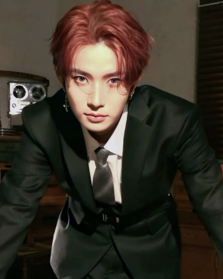 ENchanted tweet media