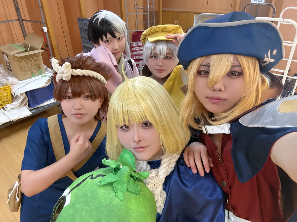 ko- (ｺｰ) tweet media