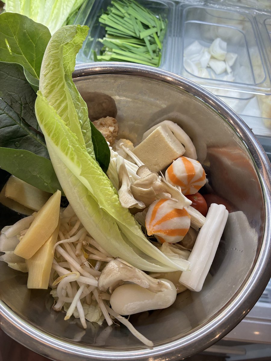 あおりん tweet media