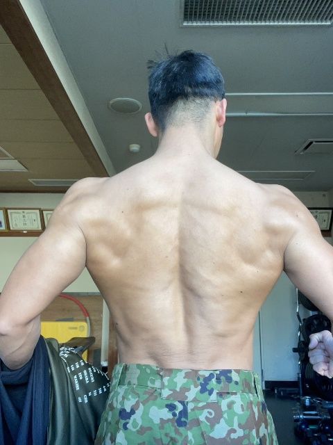 マッチョ揉み tweet media