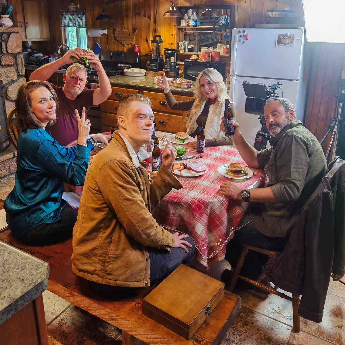 Leon @ Made-In-Heaven tweet media