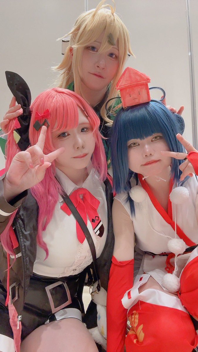 ひままる tweet media