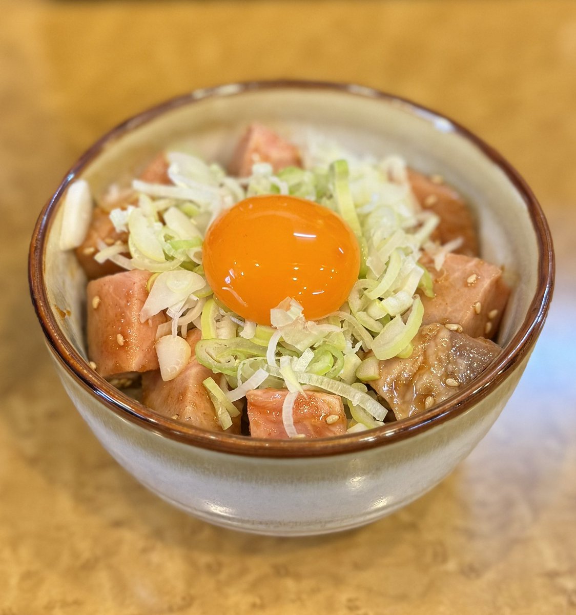 アザラシ型カトレア tweet media