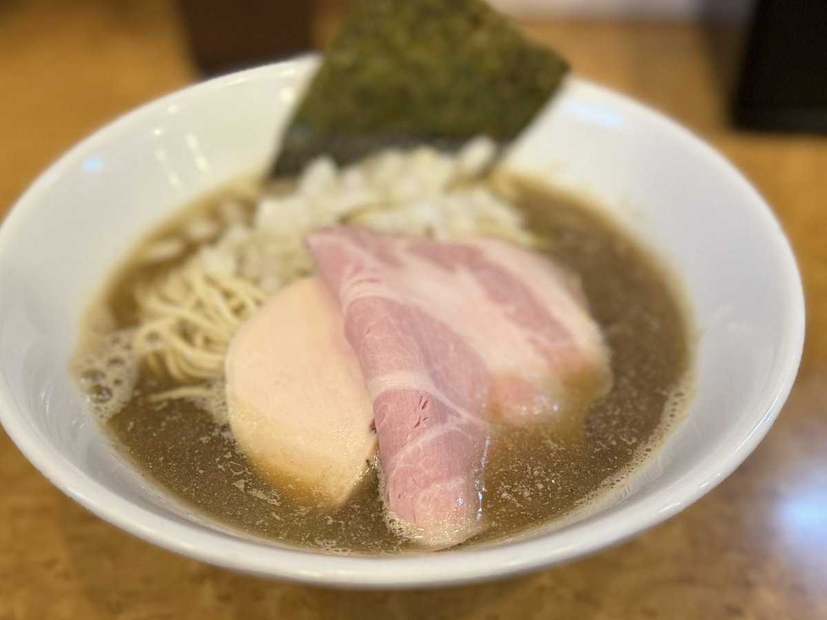 アザラシ型カトレア tweet media
