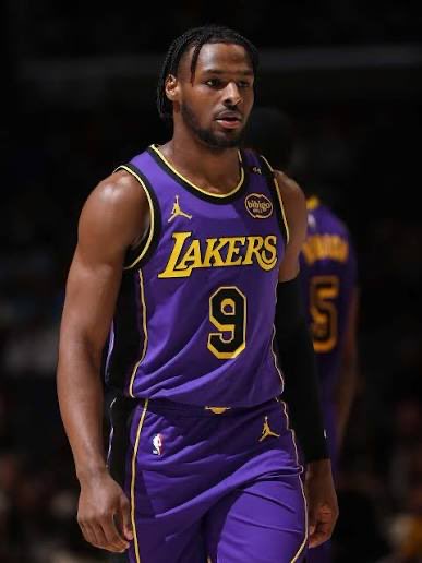 bronnyjanesth's tweet image. Not posting again till bronny score 20 in the nba #nba #bronnyjames #lebronjames #lakers