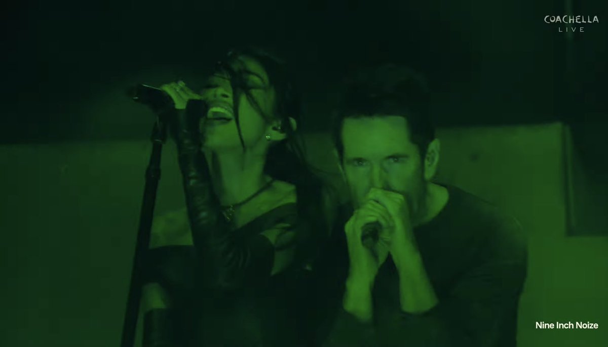 mara ꩜ tweet media