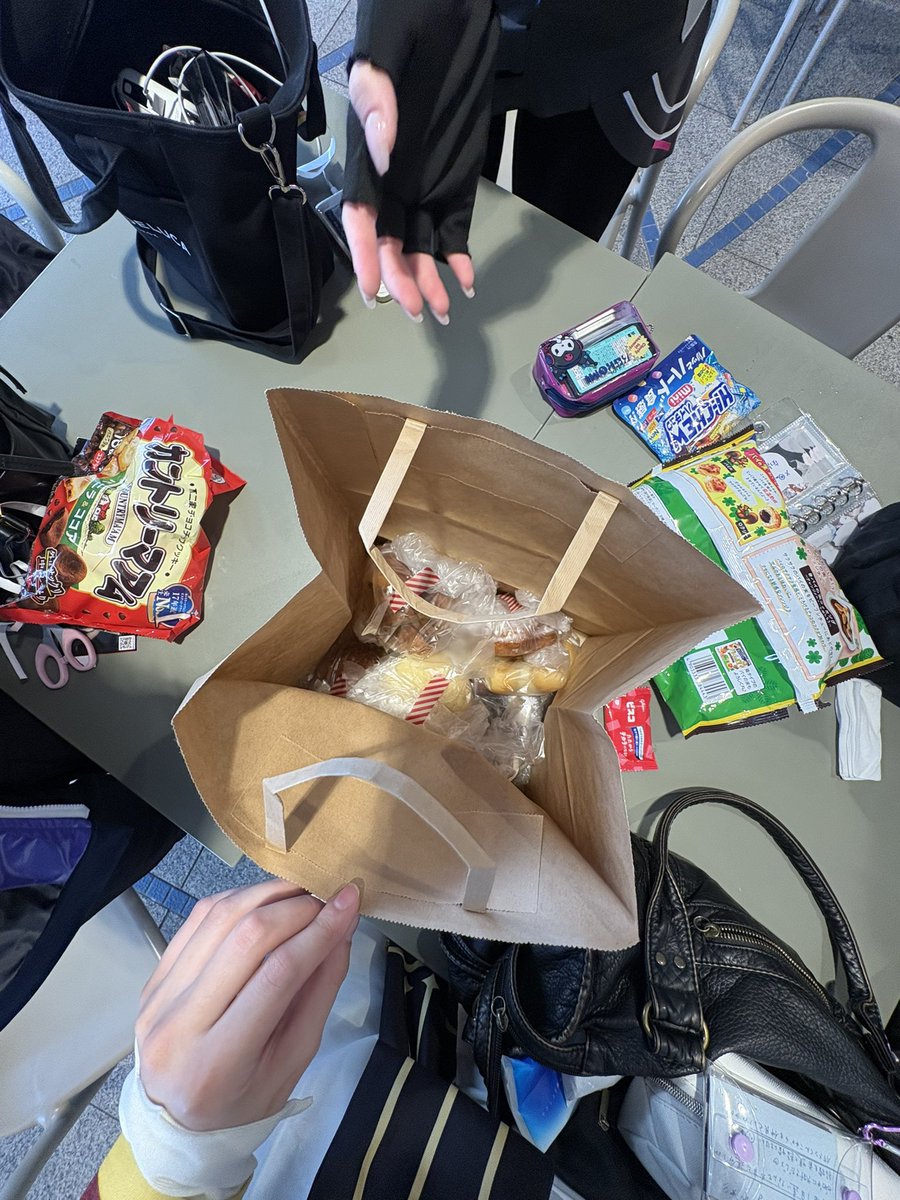 れᵃ𖤐ﾐ tweet media