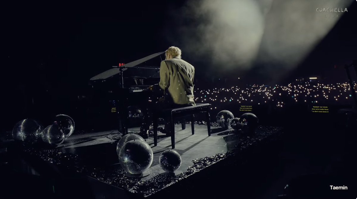 `ฝนตกเปียกปอน.? 🌴 #TAEMCHELLA tweet media