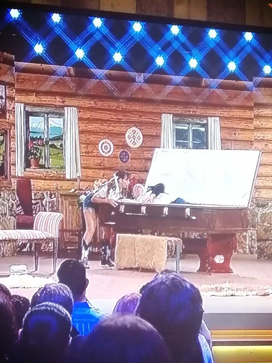 Tengo hambre jajajajajajajaja #teatroenchv