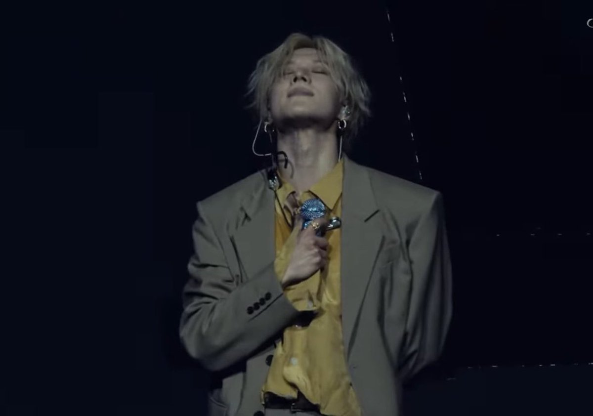 𝗺𝗲𝗹𝗼𝗻 tweet media