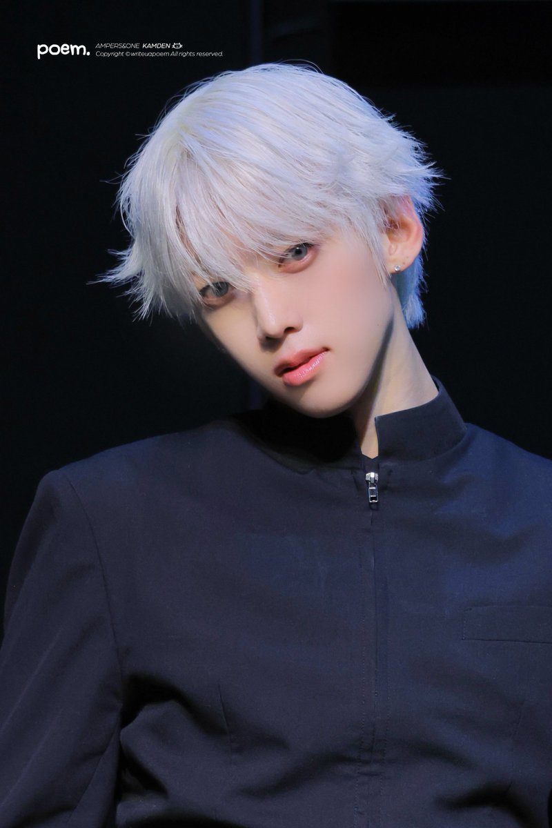 writeuapoem's tweet photo. 260411 뮤브

#나캠든 #KAMDEN #앰퍼샌드원
#나두빈 #カムデン #AMPERSANDONE https://t.co/NMYvTn6xgL