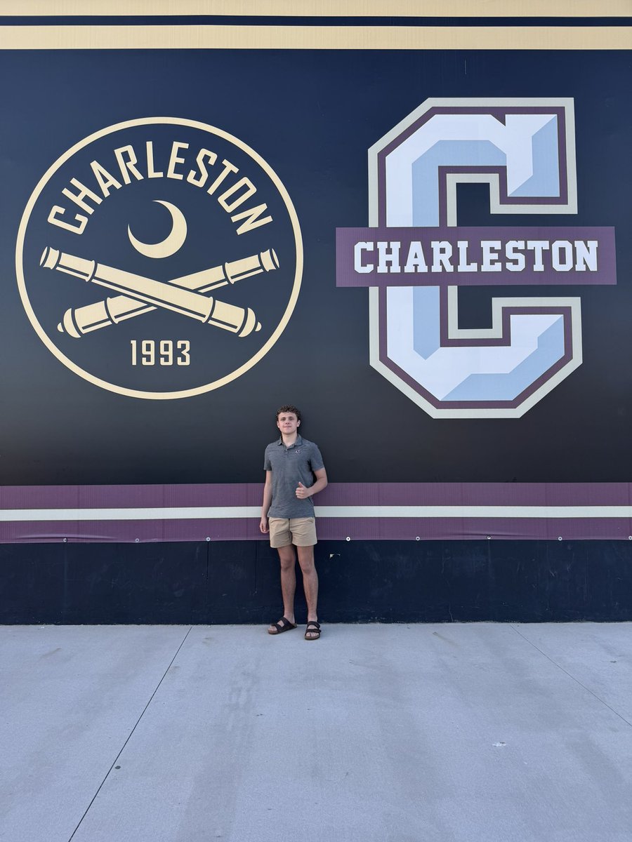 AustinFortnerGK's tweet photo. Watched College of Charleston vs Charlotte at Patriots Point tonight. Good high-level match and great learning experience. Hoping to connect on a visit with the coach’s soon! 

@COFCSoccer @CharlotteMSoc @NCAA @MLSNEXT @Chas_Battery https://t.co/eycz8xKGMh