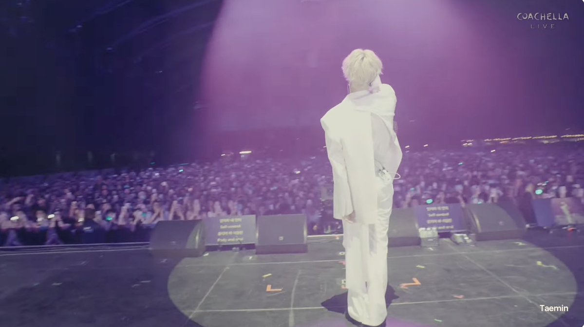 `ฝนตกเปียกปอน.? 🌴 #TAEMCHELLA tweet media