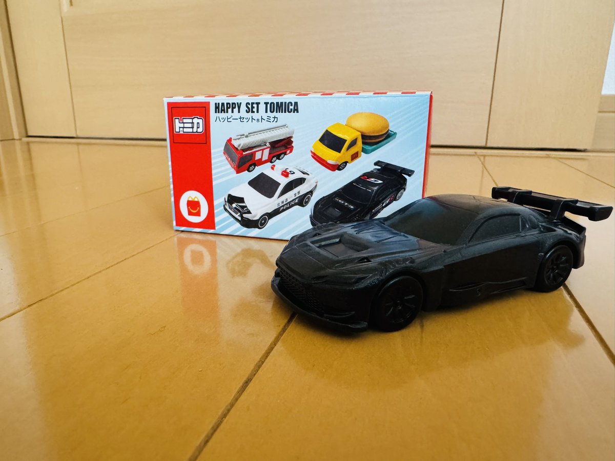 リョウ tweet media