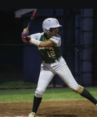 Hailey_White24's tweet photo. 3 Games this week with multiple highlights of stolen bases, 3 singles and a double, and multiple catches in Right Field. Always working to be better and putting forward all the effort I can. God bless for all of these blessings! @SoftballDown @BaylorSoftball @LV_VikingSB https://t.co/Cl4LTFzgTa