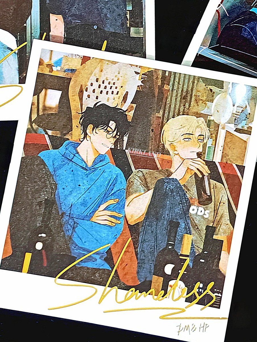 Mlle. KL tweet media