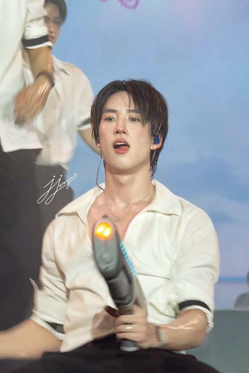 ข้าวเหนียวมะง่วง ૮ • ﻌ - ა tweet media