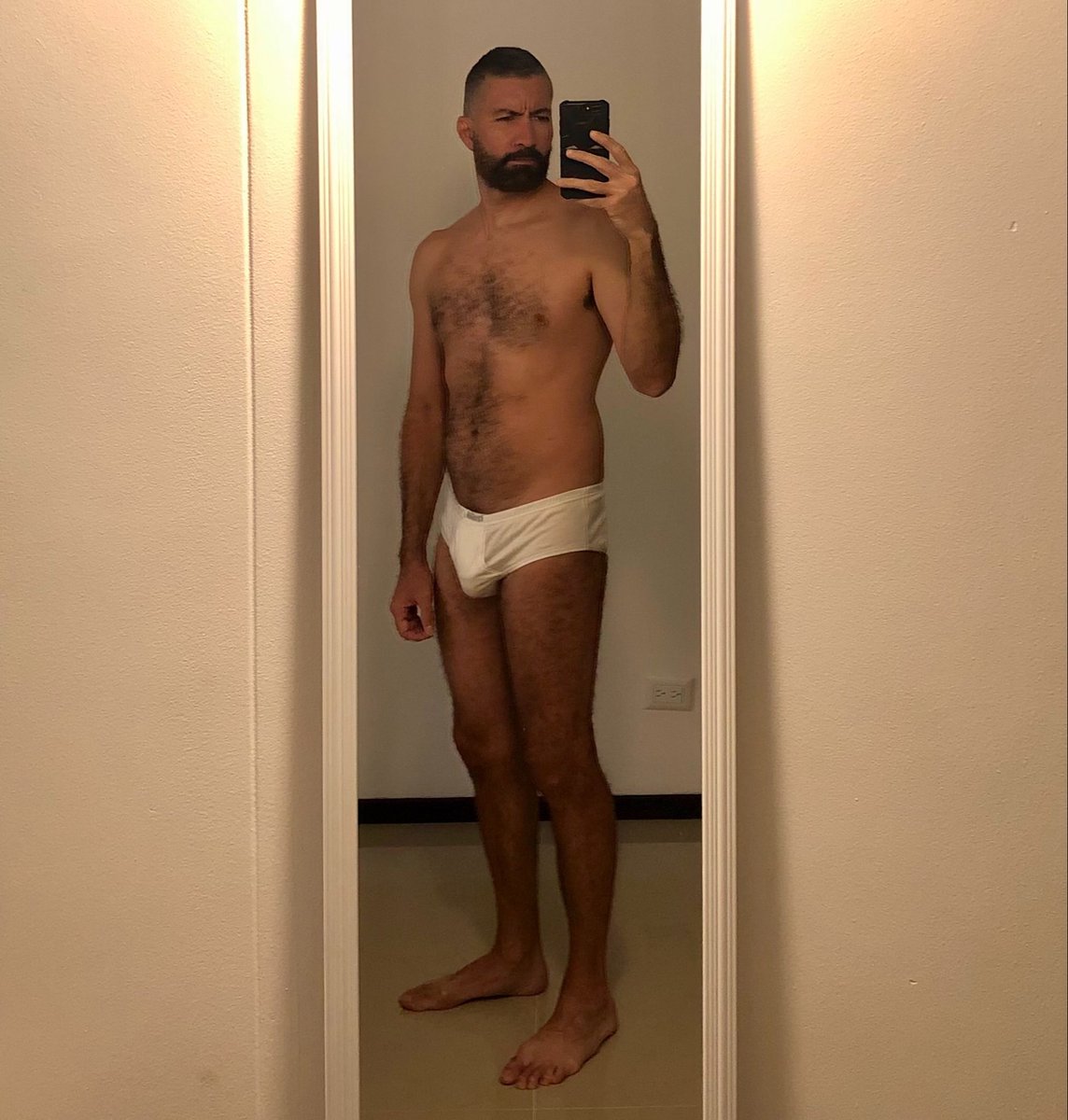 Hugo Rincón tweet media