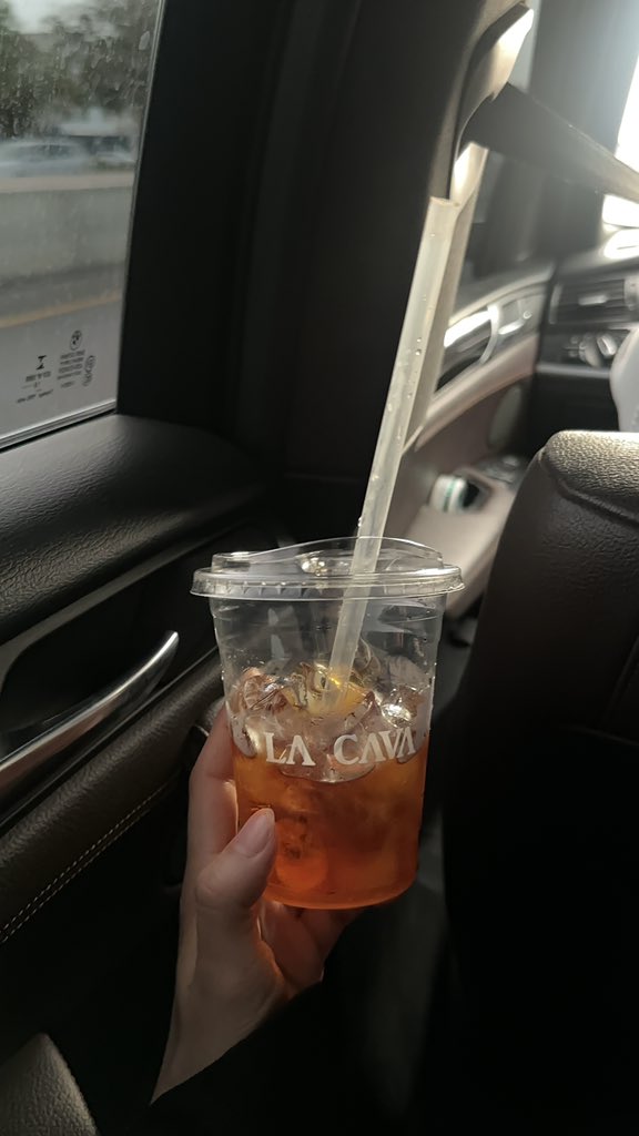 لولو | 🫐 tweet media