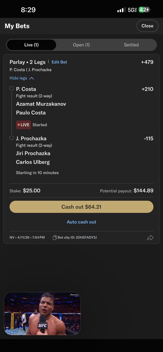 clyzen_2's tweet photo. @BankyPicks @ufc @BorrachinhaMMA @paramountplus Let’s cash https://t.co/y4uJvtHav3
