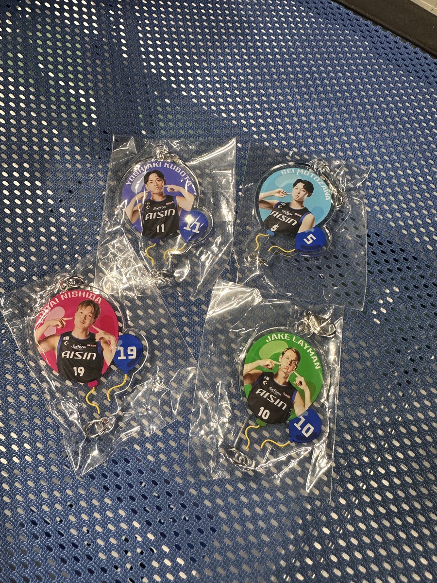 すっさま tweet media