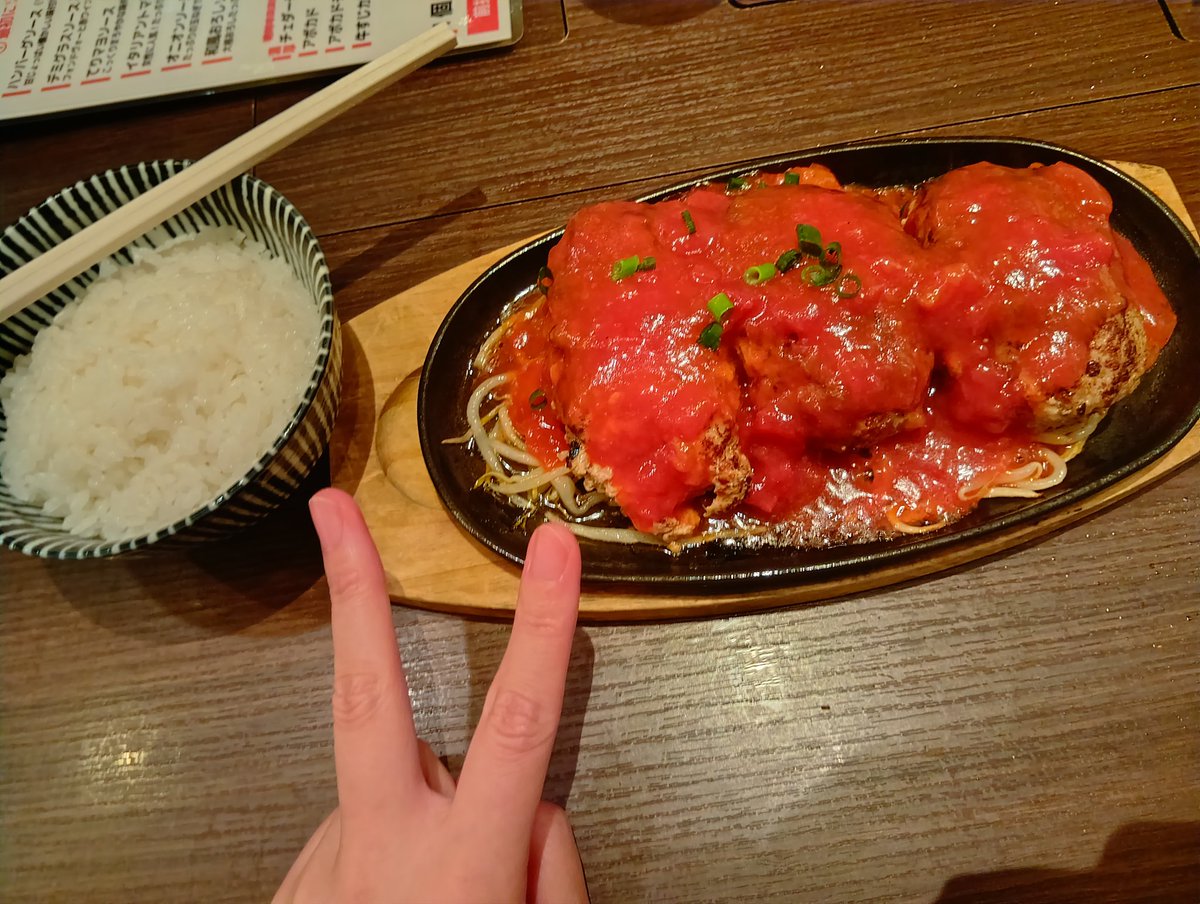 まりりん tweet media