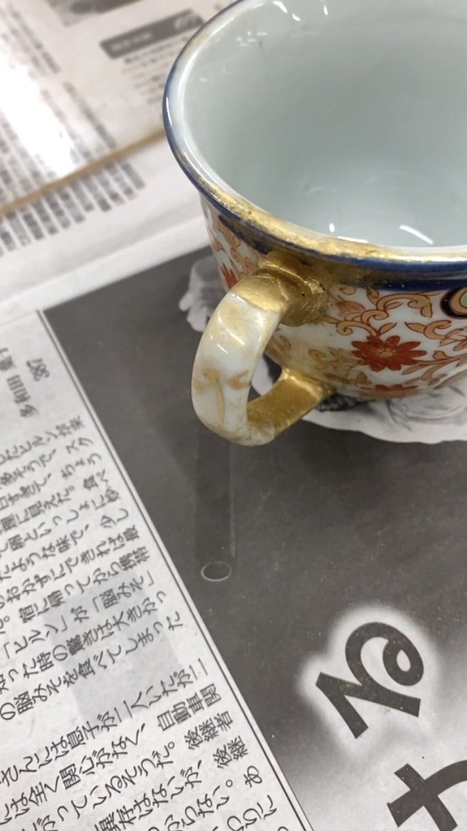 kinyanagiya's tweet photo. メゾンカルチャークラブ橋本での金継ぎ講座でした

夏のような暖かい日でしたね☀️
昨日の雨のおかげか湿度も少しあって、
漆作業のしやすいお教室環境でした✨
皆さん捗ってましたね！

お疲れ様でした！
また来月よろしくお願いします😊 https://t.co/fzMpSOLpuR