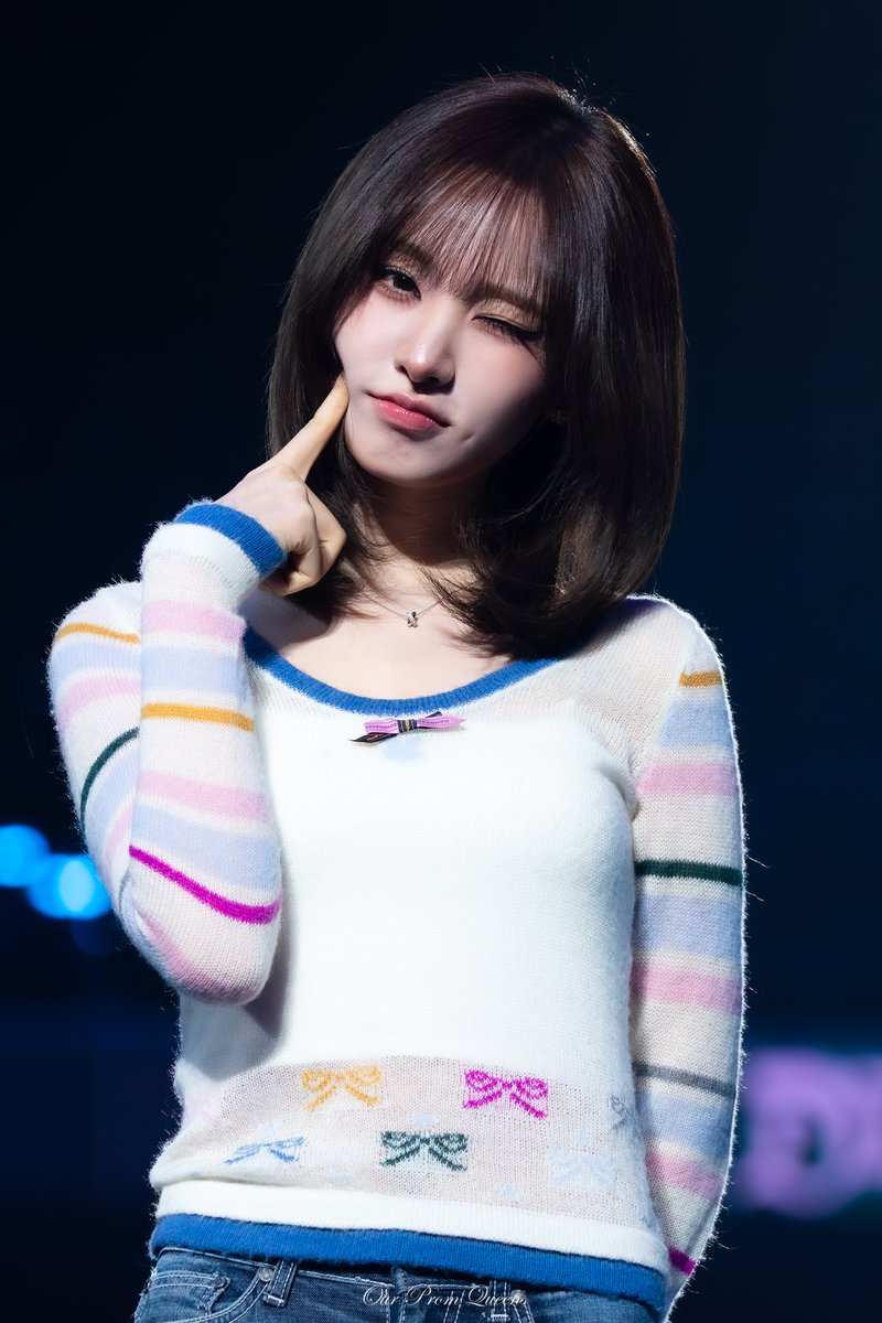 Our Prom Queens tweet media