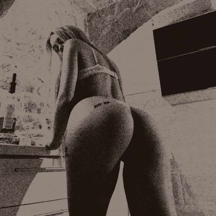 * ‍., ‍ 𝓕𝐄𝐋𝐈𝐂𝐈𝐀 ‍ 𝙃ᵃ͟ʳ͟ᵈ͟ʸ ‍ 𓃠 ‍ tweet media