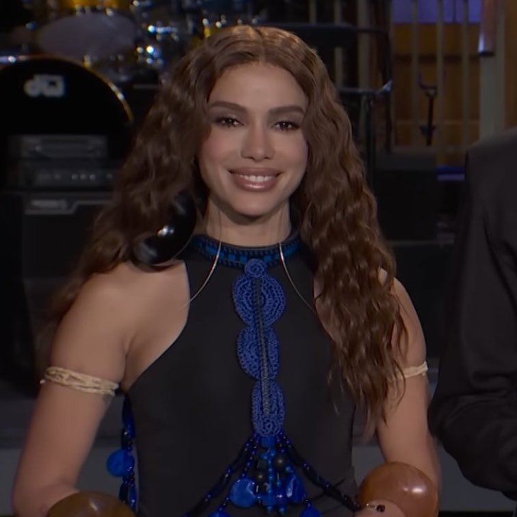 Anitta Press tweet media