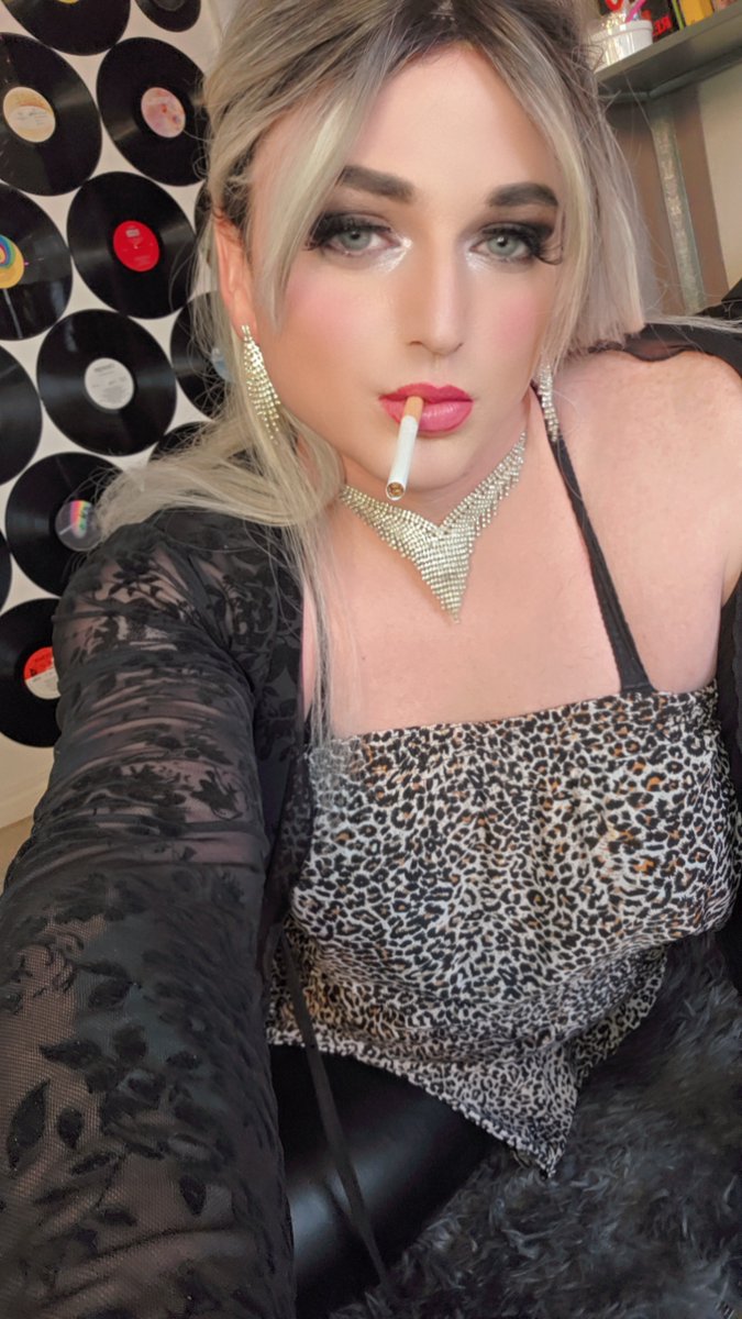 Andreabunnyyeg tweet media