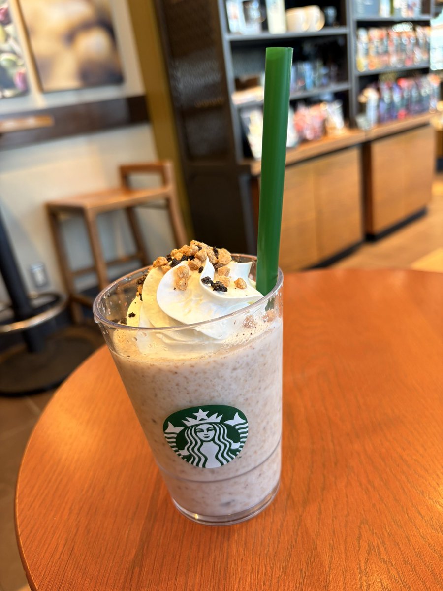 スタバの旅に行ってきたよ～
4種のメロンフラペチーノ、棒ほうじ茶フラペチーノ、フルーツヨーグルトフラペチーノ、チャンキークッキーフラペチーノを飲んで美味しかったから飲んでみてね😋
あとはコーヒーゼリーフラペチーノを飲んだらコンプリートで制覇出来るよ✨天才(▭-▭)✧✨
#いつもうりも