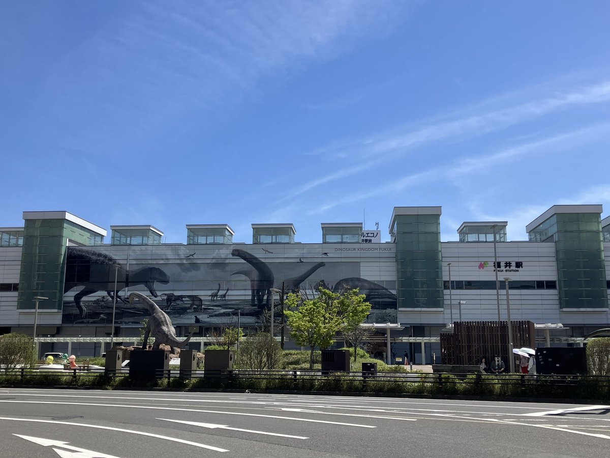 ガルル tweet media