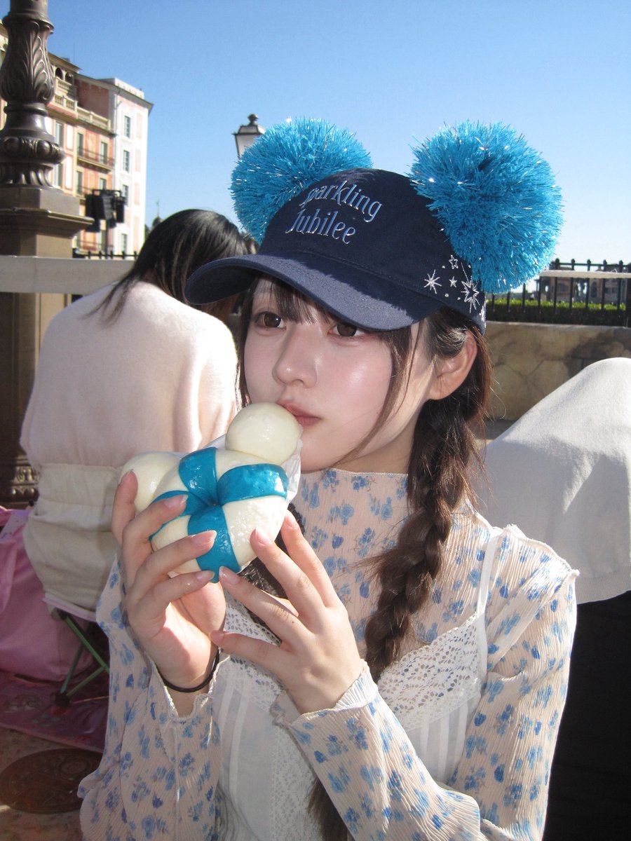 栞麗（しおり） tweet media