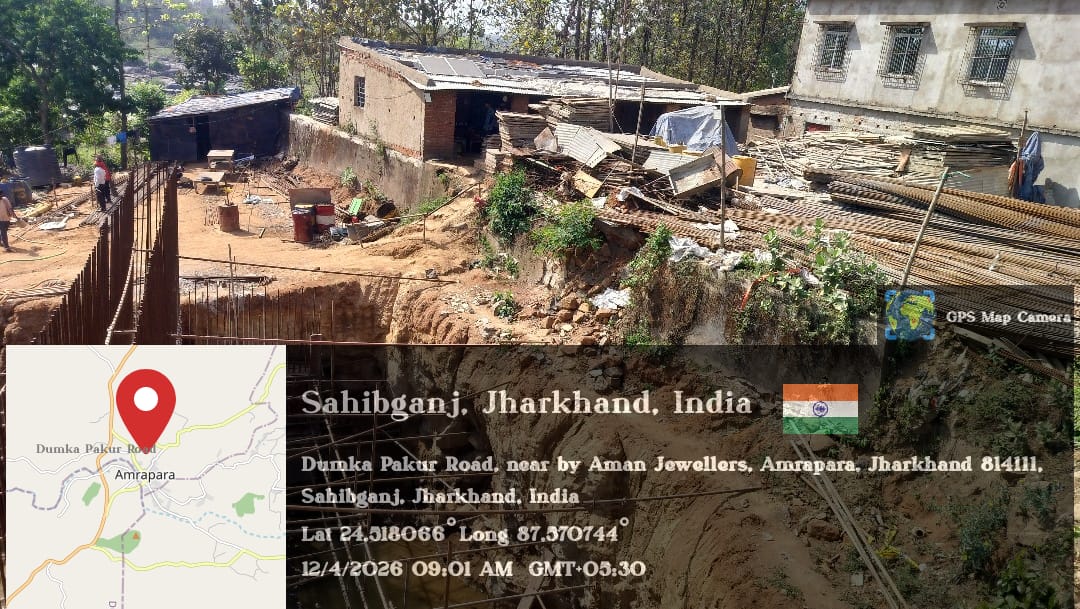 Rinkesh0001's tweet photo. झारखंड पाकुड़ जिला स्थित अमरापाड़ा बासलोई नदी पर बन रही उच्च स्तरीय पुल का कैंप गोपीकांदर सीमा क्षेत्र में है। उक्त पुल का कम अक्टूबर2026से किया जा रहा है ,जिसका  न ही शिलान्यास हुआ है, न ही कोई पारदर्शिता है उक्त पुल का काम गोपनीय तरीके से किया जा रहा है@dcpakur @DumkaDc https://t.co/ytPlnMEdsV