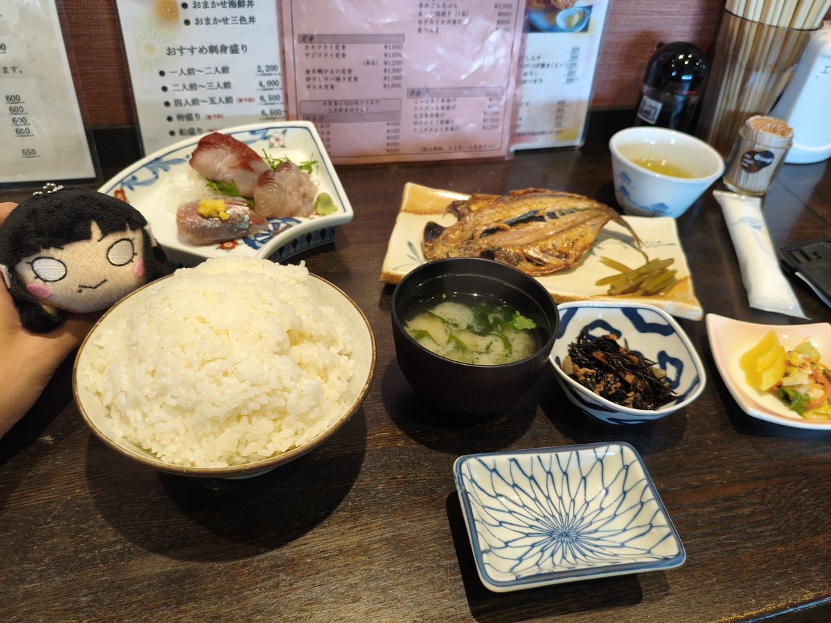 ころん tweet media