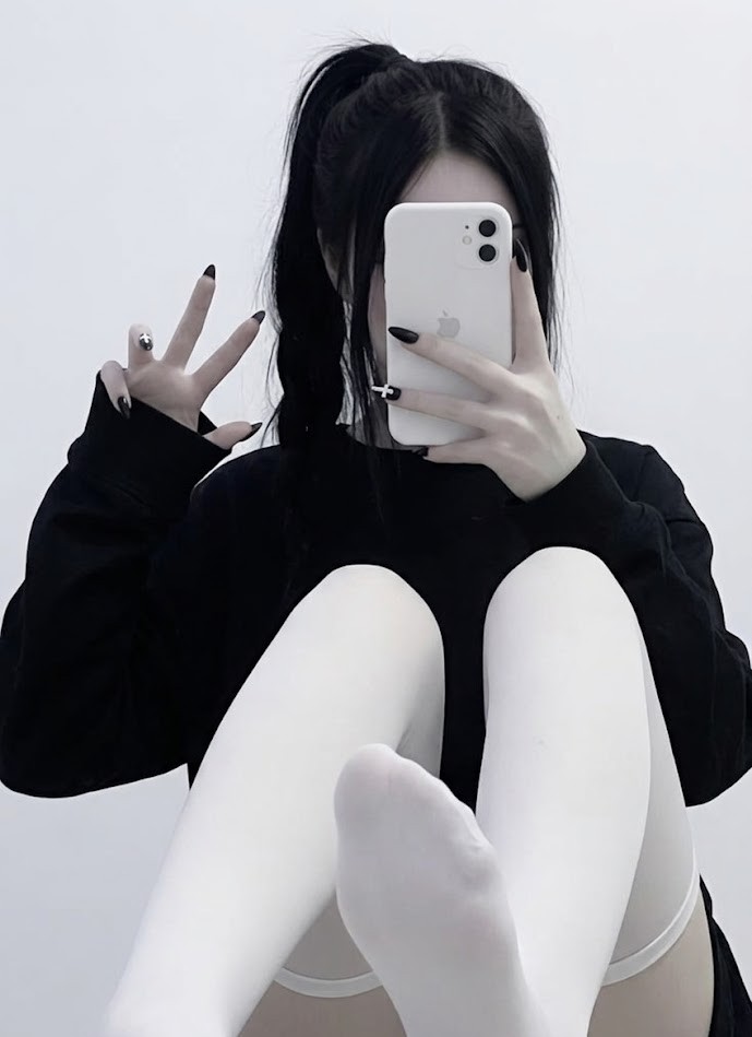 mei ⦮ ⦯ tweet media