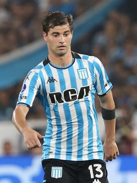 LucasCRVG tweet media