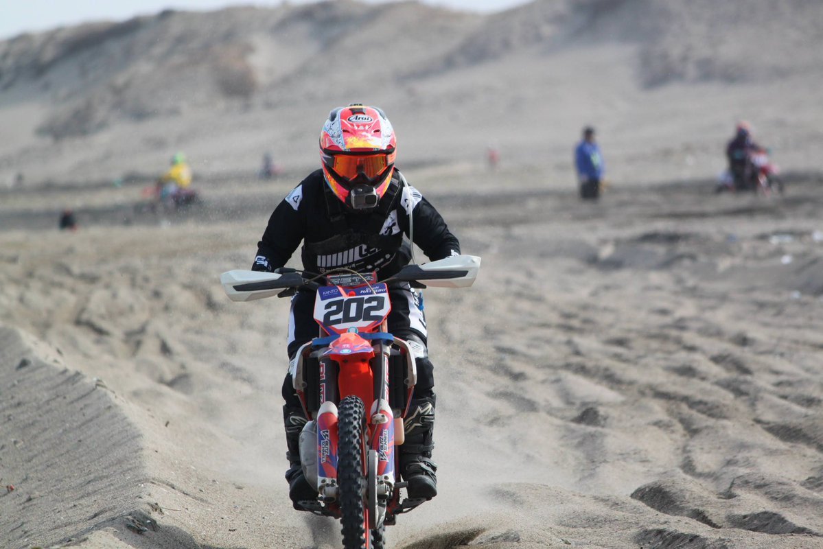 野口夏希 tweet media