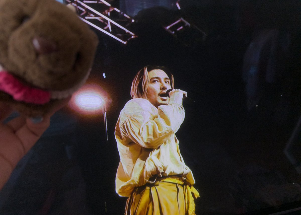 Coachellaすっごくよかった🫶🏻とにかくわたしは藤井風の曲でまつりが1番好きなので聴けて嬉しかったな〜〜！TAIKINGもたくさん映りましたね🫶🏻