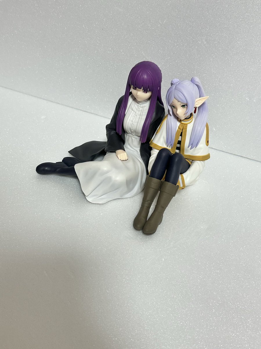 Yomogi_Gold100's tweet photo. 葬送のフリーレン
フリーレン・フェルン
1/7スケールフィギュア
並べてみました!
フリーレン、フェルンともクオリティがいいですね👍
アニメのシーンと少し違いますが…
#葬送のフリーレン
#フリーレン #フェルン #elCOCo https://t.co/NSm3A7YjqI