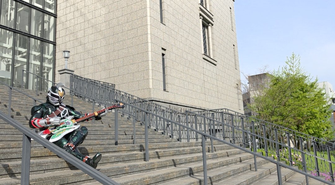 よそもの tweet media