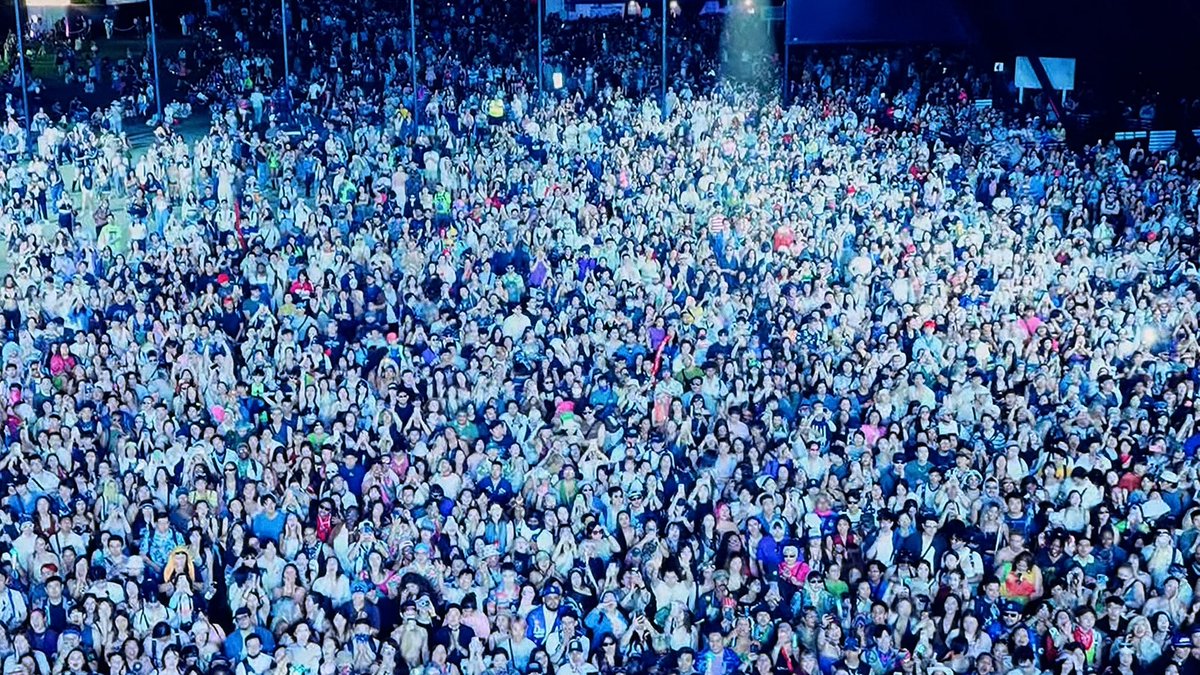 🦞 Stream Long Way Home tweet media