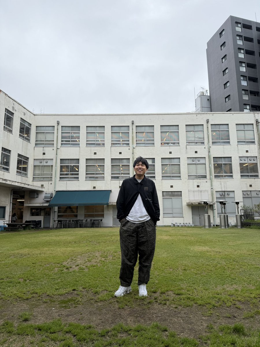 ダブルヒガシ【公式】 tweet media